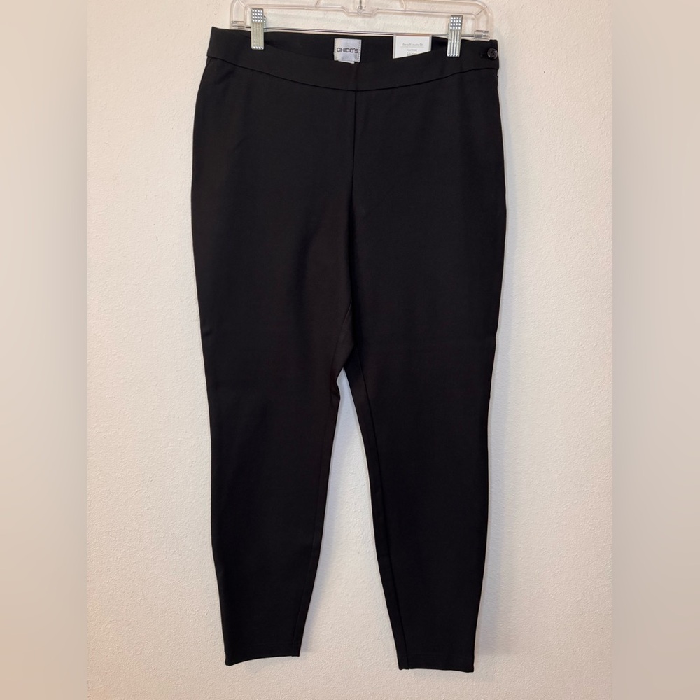 NEW Chico's Sz 1.5 (10-M) Black Ankle Cropped Pants